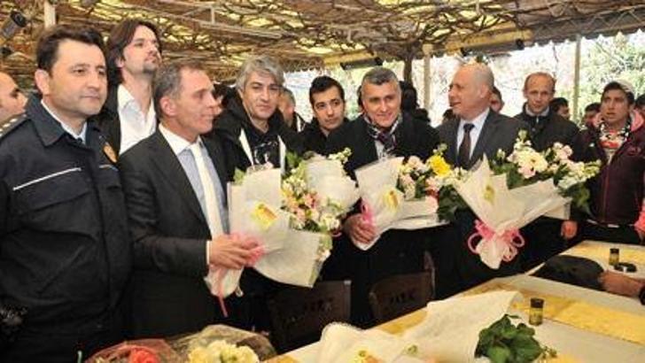 Dostluk kazandı