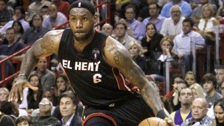 Miami kendine geldi: 94-88