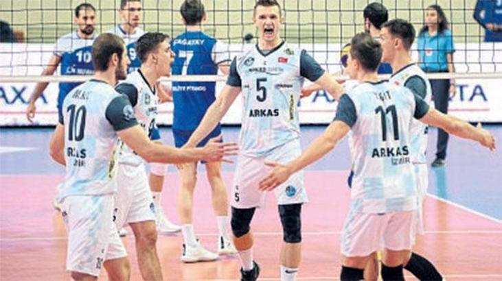 Arkas, Avrupa'da 100. maçına çıkıyor