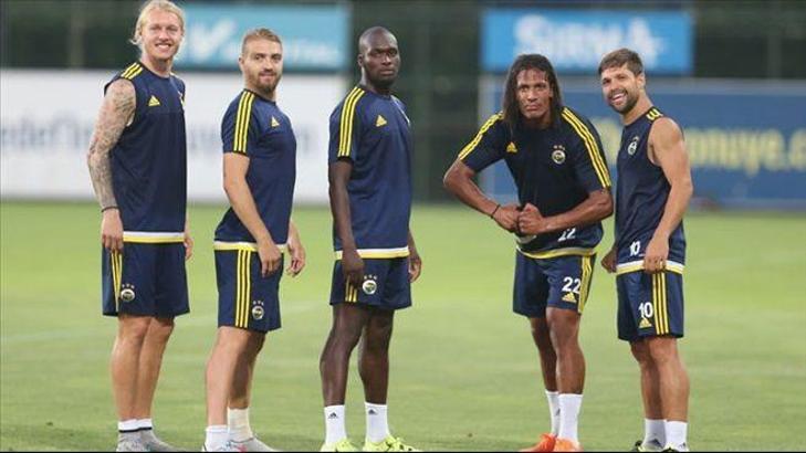 FLAŞ! Yıldız futbolcu yedek kulübesine