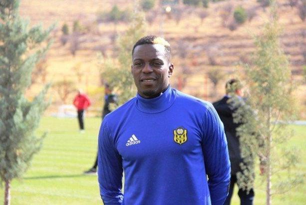 Denizlispor Malatyasporlu Pereira'dan vazgeçti