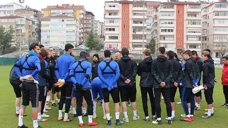 Kardemir Karabükspor kafilesi, Kayseri'ye gitti