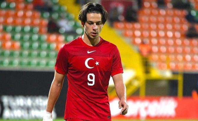 Enis Destan kimdir, nereli ve kaç yaşında? Enis Destan kaç gol attı, hangi takımlarda oynadı?