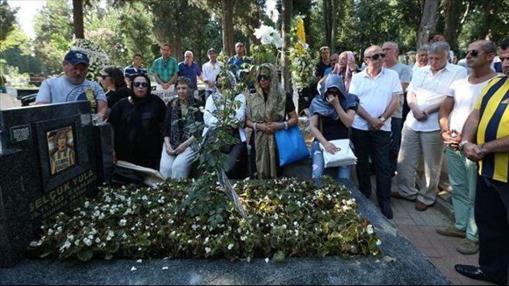 Fenerbahçe'de Selçuk Yula anıldı