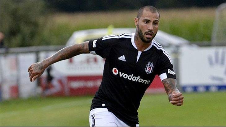 Beşiktaş'ta taraftarın 7 numarası Quaresma