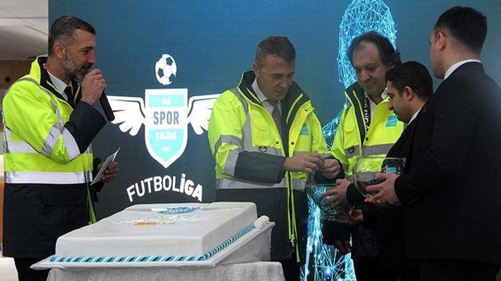 Fikret Orman, FutbolİGA Turnuvası'nın kura çekimine katıldı