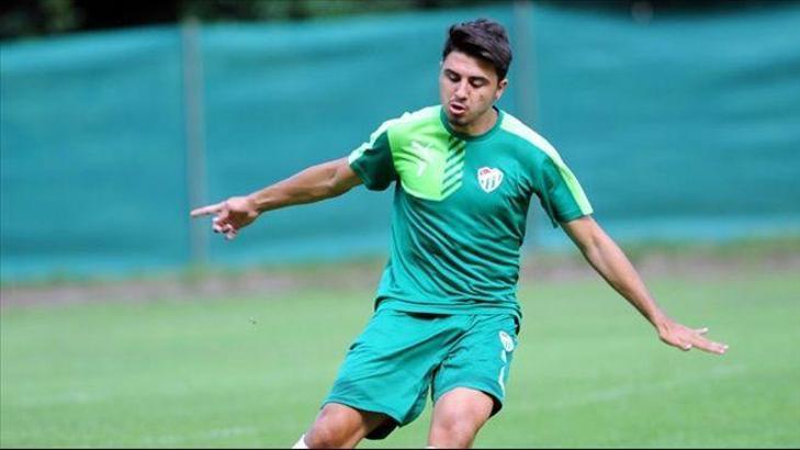 Ozan Tufan adım adım imzaya!