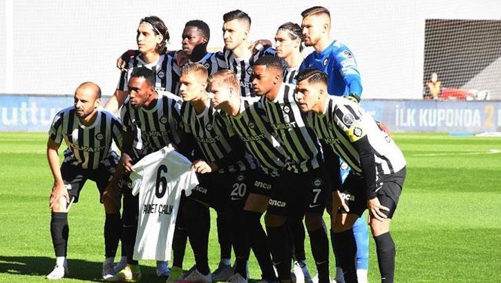 Süper Lig'de Altay dibe doğru gidiyor