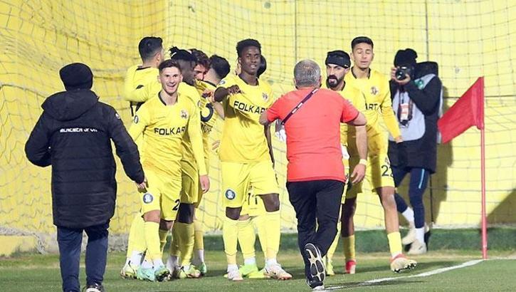 Menemenspor lidere konuk olacak