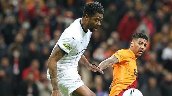 Ryan Donk eski takımına karşı gol attı
