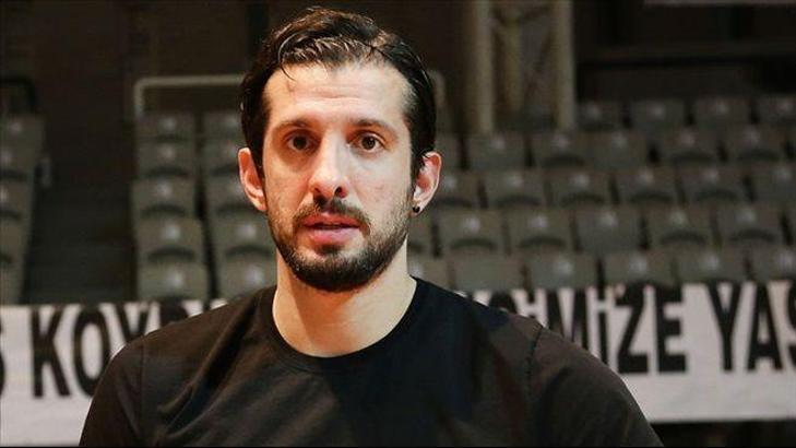 Kerem Tunçeri parkelere dönmeye hazırlanıyor