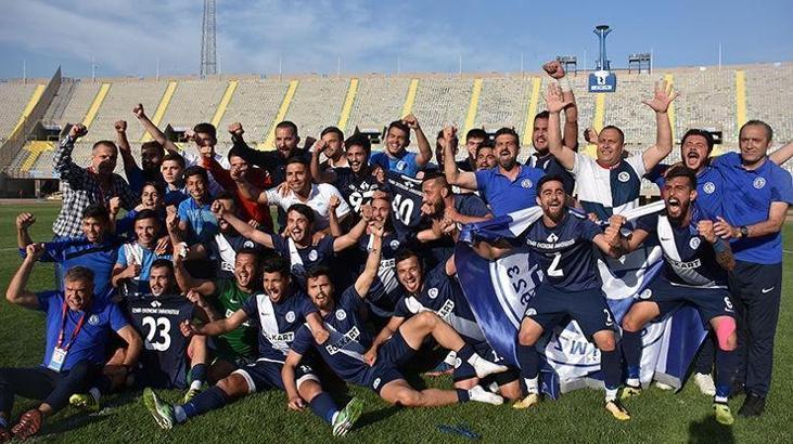 İzmirspor'da bayram havası