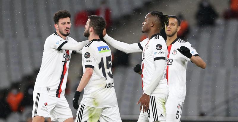 Son dakika Beşiktaş haberi! Kovid-19 etkisi! Endişeye yol açtı