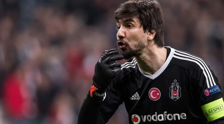 Ayrılacak mı? Tolga Zengin kararını verdi