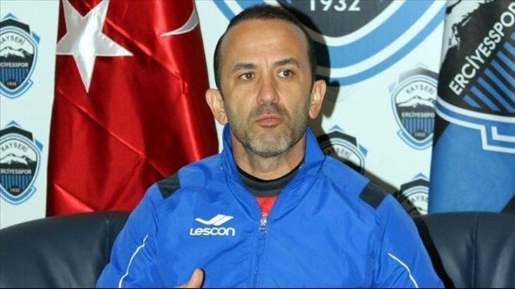 Mehmet Özdikek: Hakemler futbola zarar veriyor