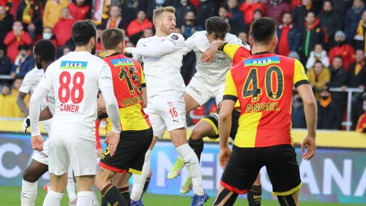 Sivasspor, 6. mağlubiyetini Göztepe deplasmanında aldı
