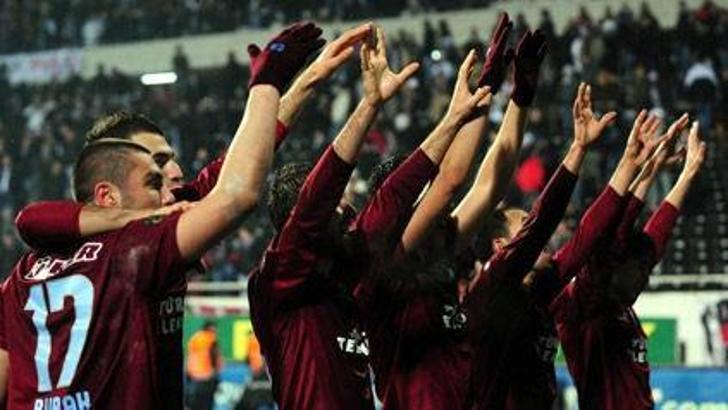 Alayına isyan: 1-2