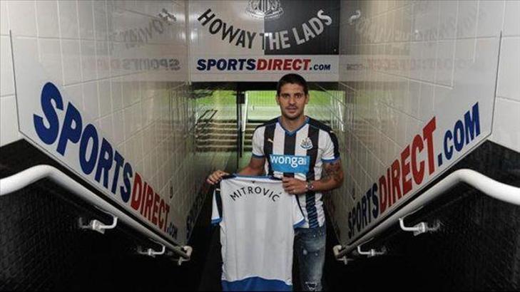 Newcastle United'a Sırp forvet