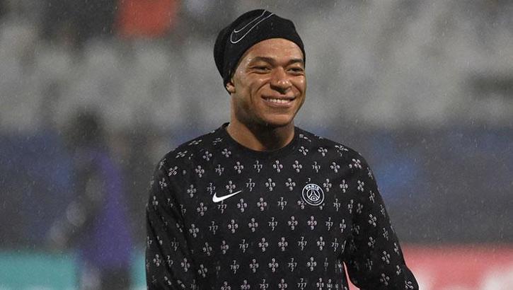 PSG'de Mbappe belirsizliği! Görüşmeler sürüyor