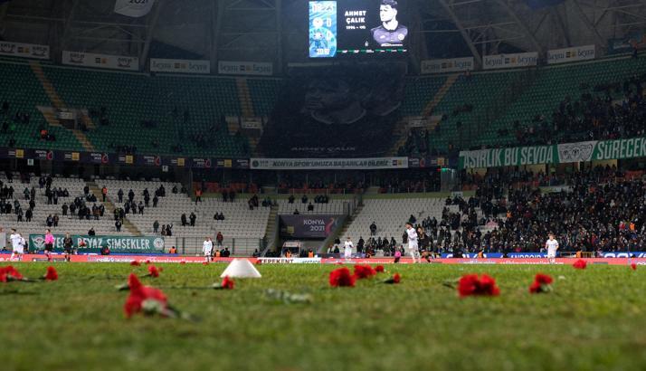 Konyasporlu taraftarlar, Ahmet Çalık'ı unutmadı