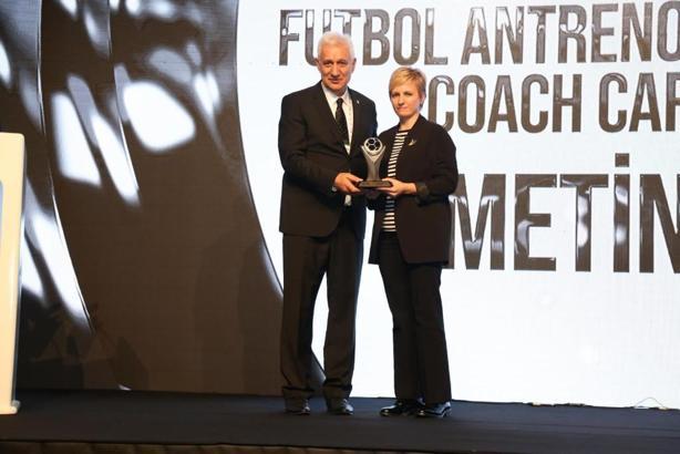 FIFEX Futbol Endüstrisi Ödülleri sahiplerini buldu