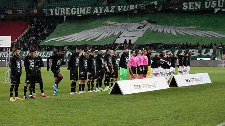 Konyaspor-Adana Demirspor maçı öncesi Ahmet Çalık için anma töreni