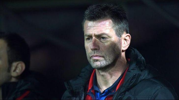 Skibbe kötü zeminden yakındı