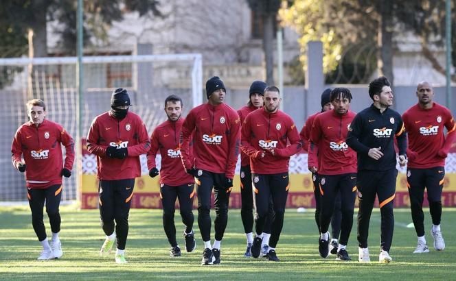 Galatasaray'da büyük tehlike! Düşme hattına iyice yaklaştı...