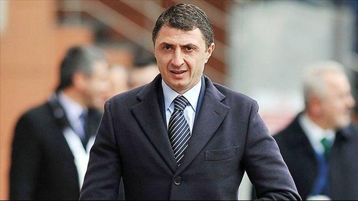 Kasımpaşa'dan Arveladze'ye güvenoyu