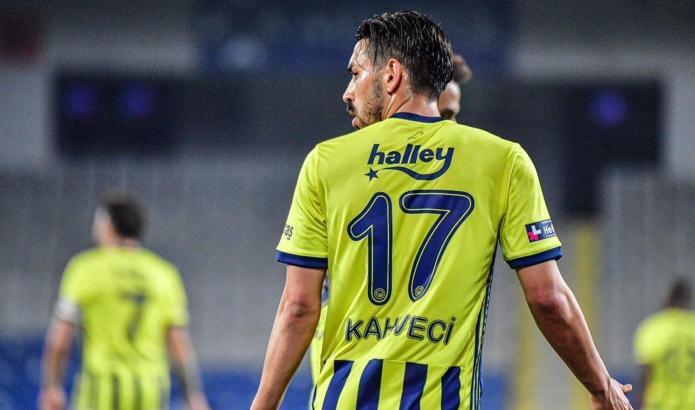 Fenerbahçe'de İrfan Can Kahveci'ye uyarı!