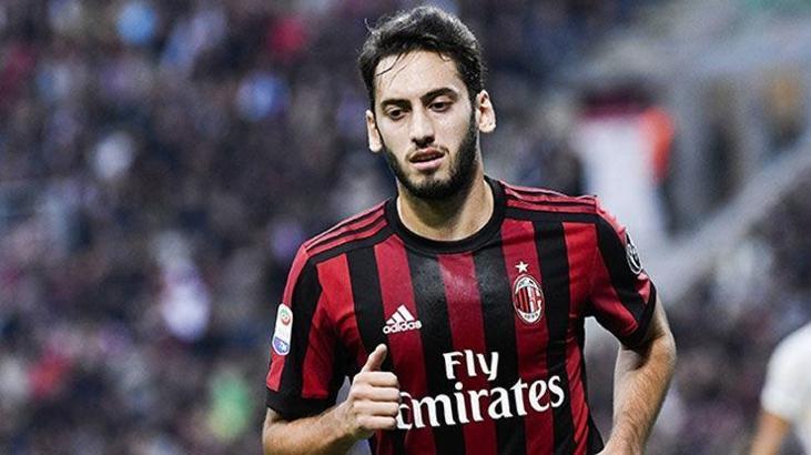 Milan'ın yıldızı Hakan Çalhanoğlu'ya büyük övgü!