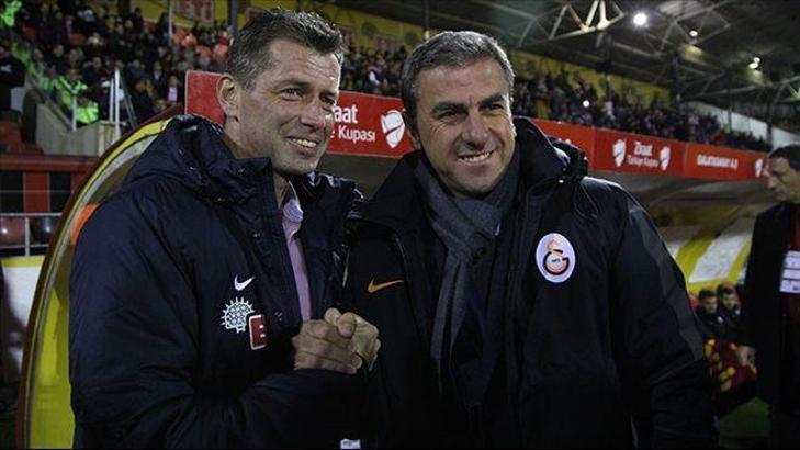 Hamzaoğlu, Skibbe'ye karşı ilk kez kazandı