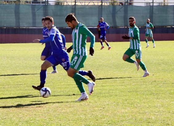 Karbel Karaköprü Belediyespor-Kardemir Karabükspor maç sonucu: 5-1