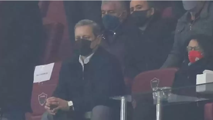 Hatayspor - Galatasaray maçında Burak Elmas'tan kulübeye telefon