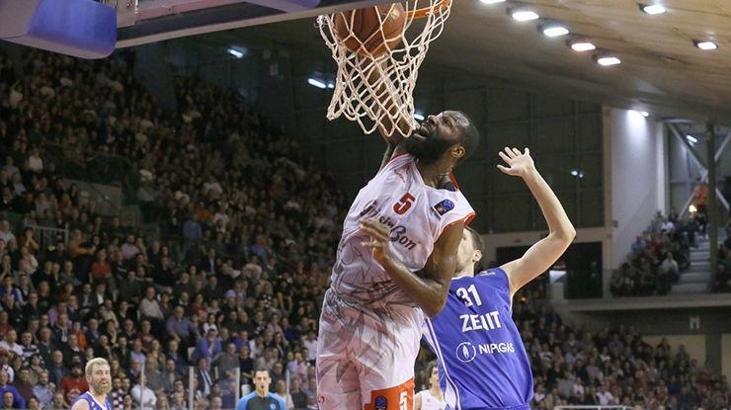 Reggio Emilia: 75 - Zenit St Petersburg: 61