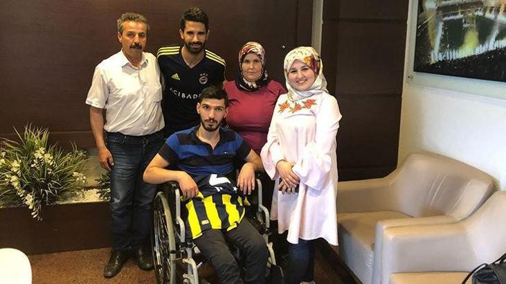 Alper Potuk'tan örnek davranış