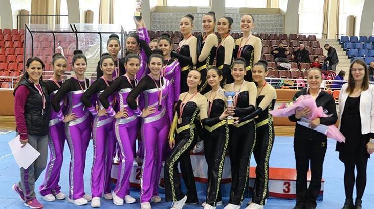 Cimnastik yarışmaları gerçekleştirildi