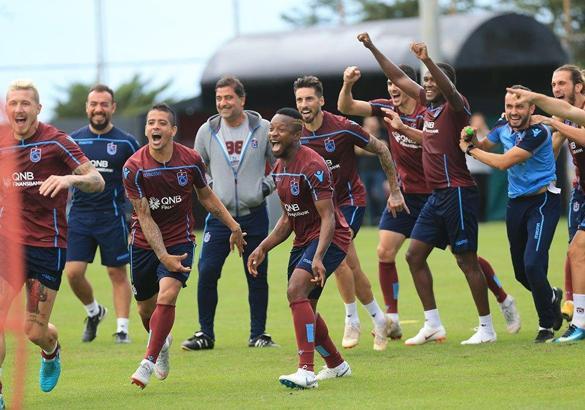 Trabzonspor'da Luis İbanez takımda kalıyor