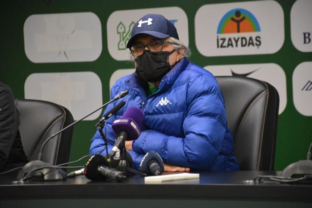 Mustafa Reşit Akçay: Adam bana 'S.. ol git' diyor! Benim tazminatım yok, param maram yok!