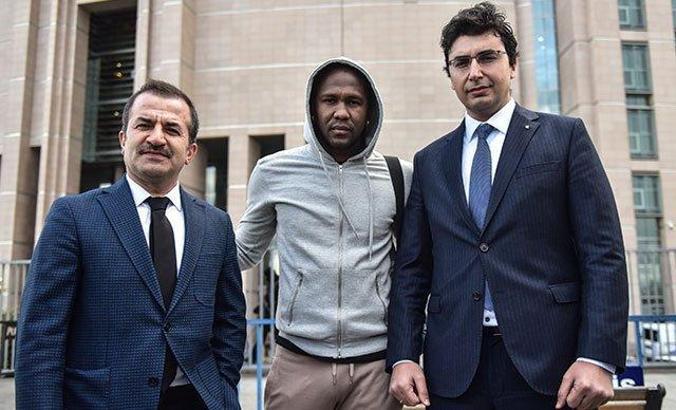 Rodallega'ya dolandırıcı şoku! 2,5 milyon TL...