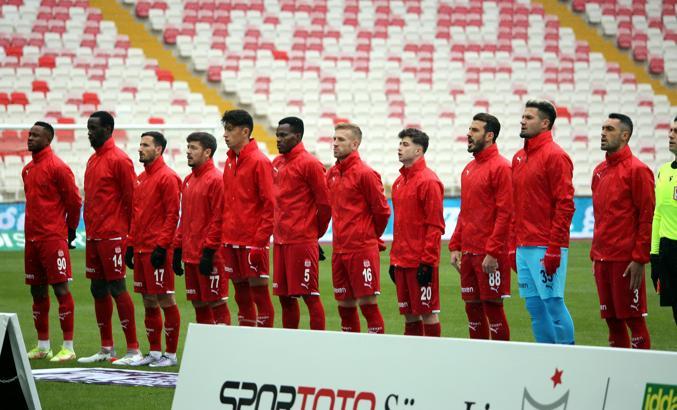 Sivasspor, 9. beraberliğini Trabzonspor karşısında aldı