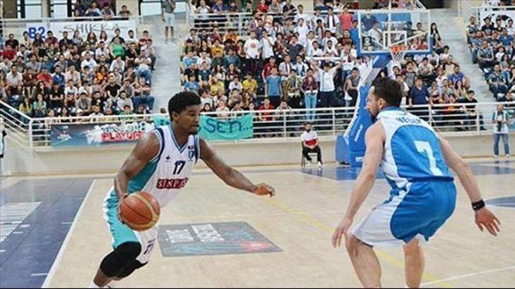 TÜYAP Büyükçekmece'de 2 imza