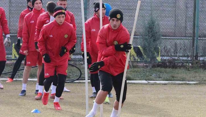 Eskişehirspor Teco Karacabey Belediyespor maçı hazırlıklarını tamamladı