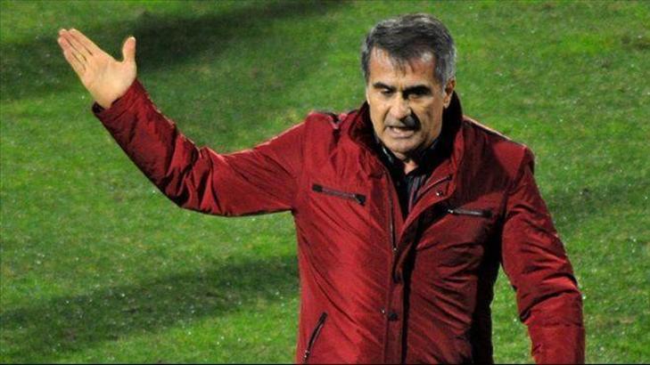 Şenol Güneş: Adam buraya tekme atmaya gelmiş