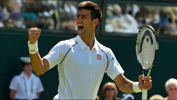 Djokovic ve Serena galibiyetle başladı