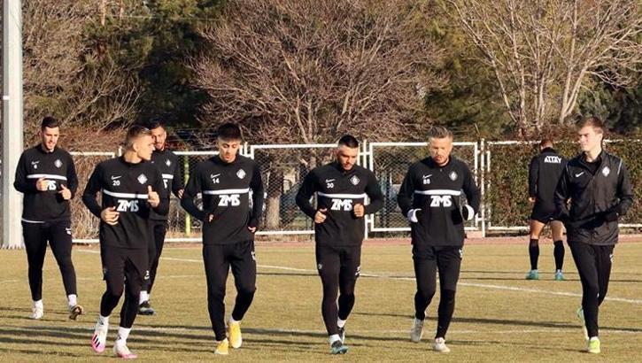 Altay yeni sayfa açmak istiyor