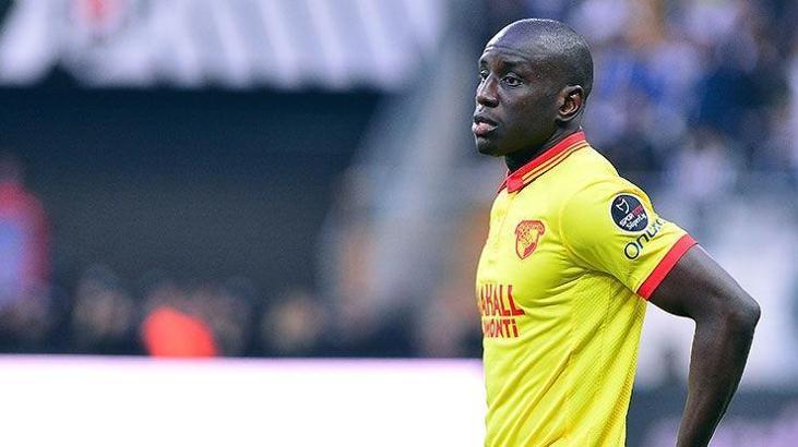 Demba Ba'ya Göztepeli taraftarlardan tepki!