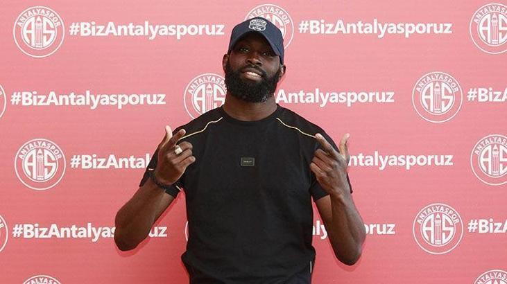 Antalyaspor'da Doukara farkı