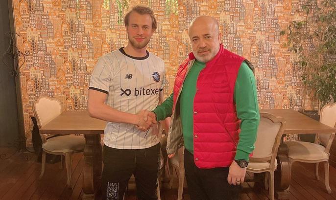 İsmail Çokçalış'tan Adana Demirspor'a 3.5 yıllık imza