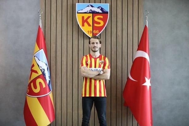 Kayserispor, Abdulkadir Parmak transferini açıkladı